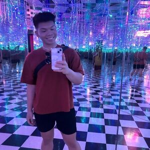 Meet your Posher, Jan